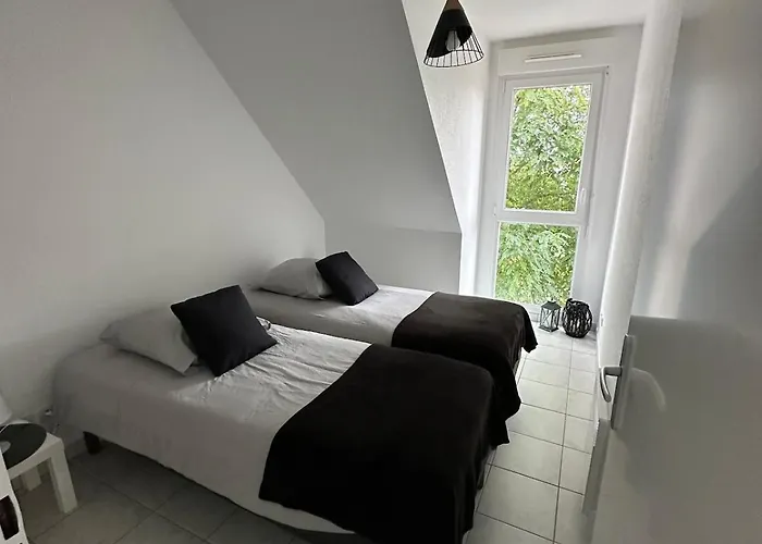 F2 En Calme Апартаменты